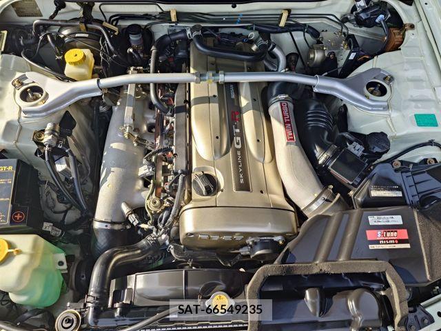 Nissan SKYLINE GT-R 2002-05 1718237-26