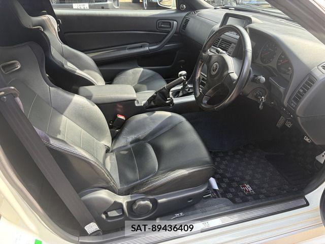 Nissan SKYLINE GT-R 2002-03 5878755-14