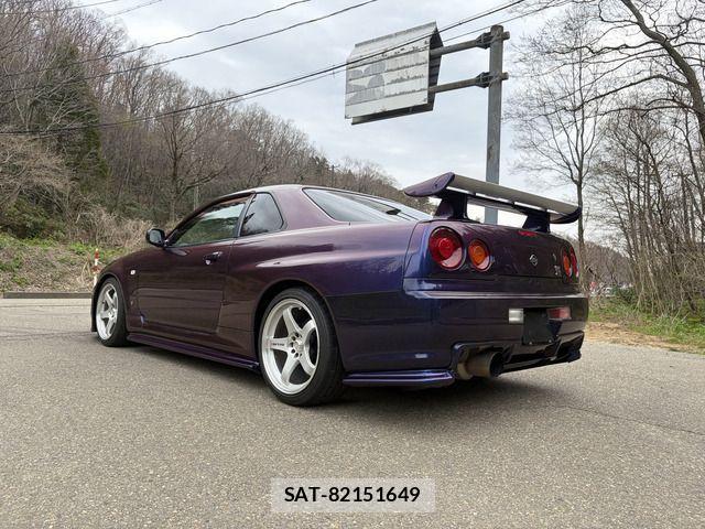 Nissan SKYLINE GT-R 2000-03 7330132-11