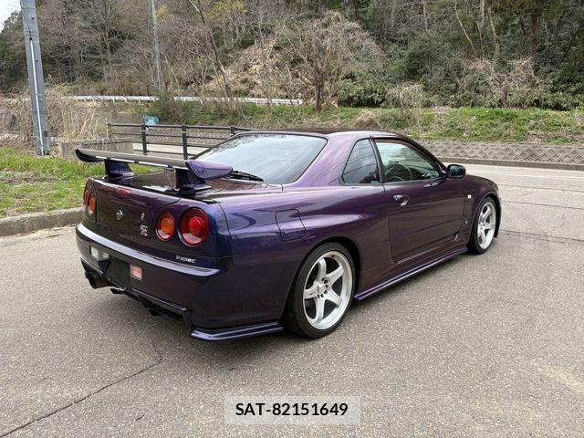 Nissan SKYLINE GT-R 2000-03 7330132-7