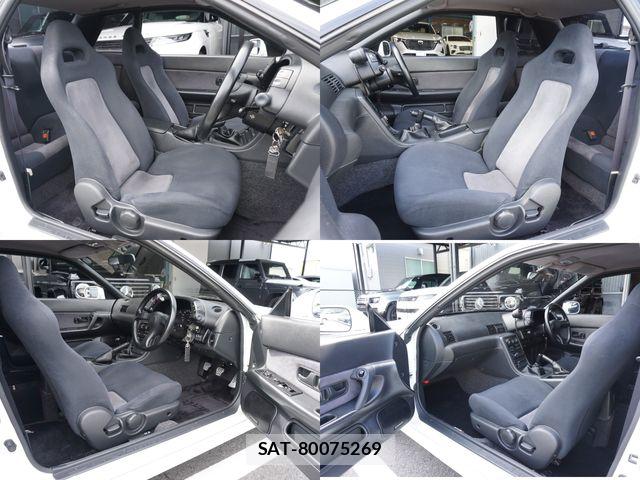 Nissan SKYLINE GT-R 1994-12 7963797-26