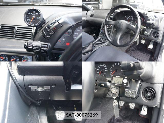 Nissan SKYLINE GT-R 1994-12 7963797-27