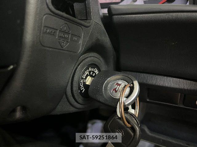 Nissan SKYLINE GT-R 1999-07 8075594-25