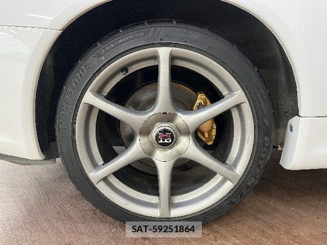 Nissan SKYLINE GT-R 1999-07 8075594-26