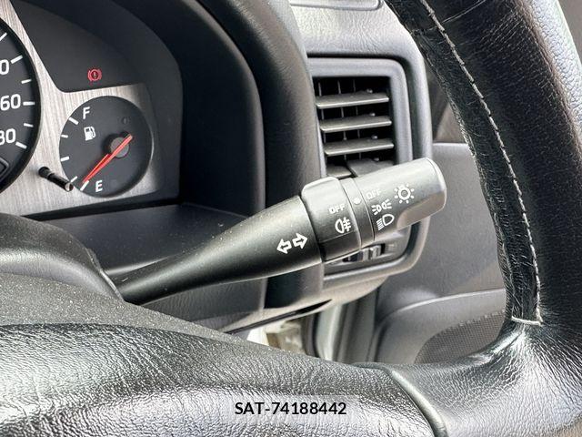 Nissan SKYLINE GT-R 2001-06 8210229-11
