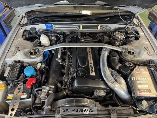 Nissan SKYLINE GT-R 1993-07 8210230-11