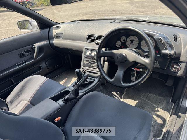 Nissan SKYLINE GT-R 1993-07 8210230-4