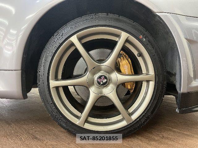 Nissan SKYLINE GT-R 2001-05 8246707-26