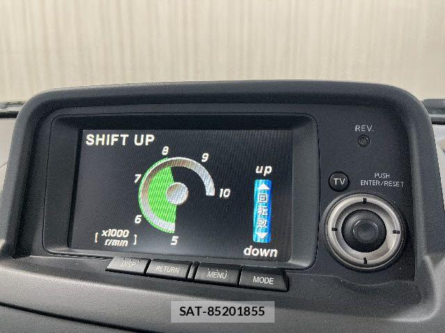 Nissan SKYLINE GT-R 2001-05 8246707-5