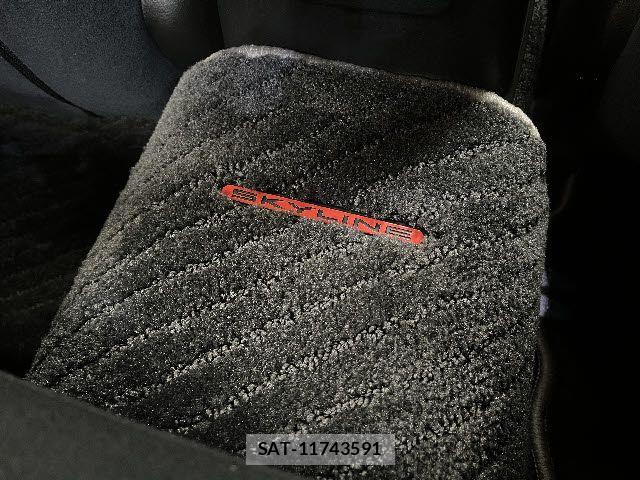 Nissan SKYLINE GT-R 1994-06 8317100-15