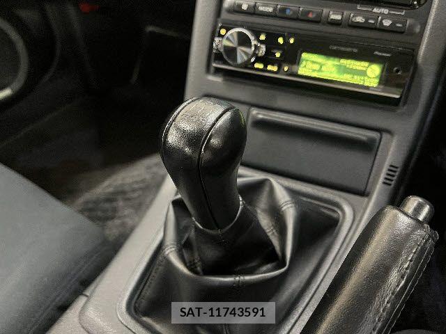 Nissan SKYLINE GT-R 1994-06 8317100-19