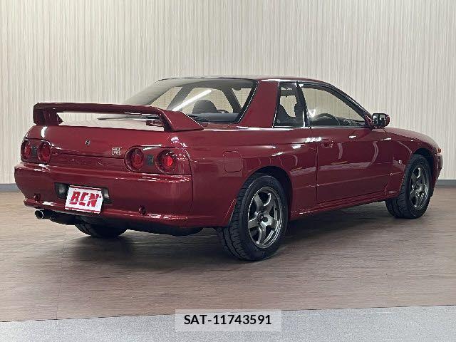 Nissan SKYLINE GT-R 1994-06 8317100-2