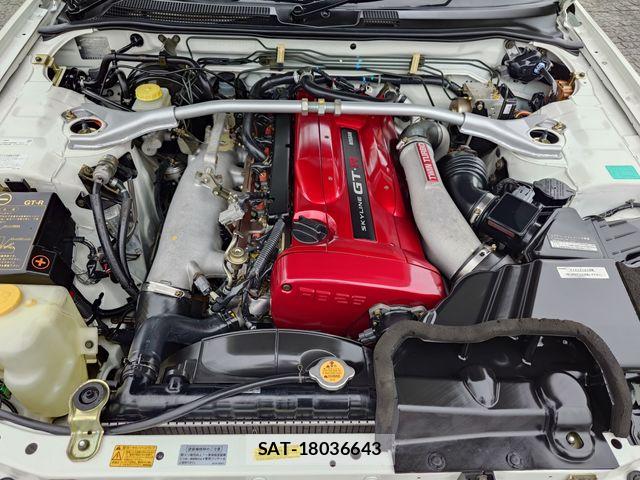 Nissan SKYLINE GT-R 2002-08 8372198-25