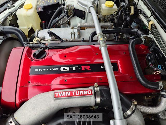 Nissan SKYLINE GT-R 2002-08 8372198-26