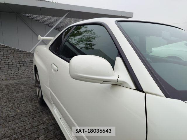 Nissan SKYLINE GT-R 2002-08 8372198-4