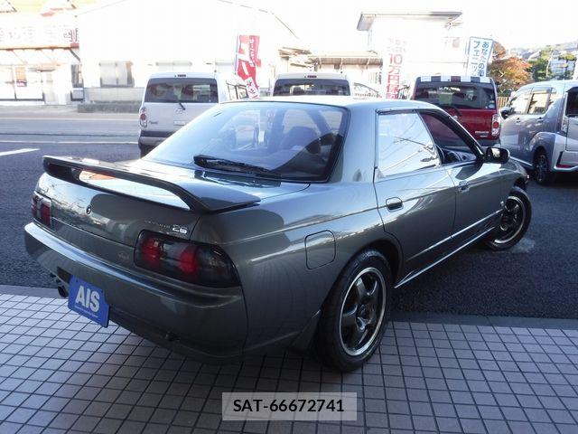Nissan SKYLINE GT-R 1993-05 7620128-2