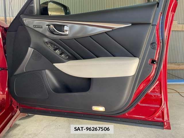 Nissan SKYLINE 2016-06 1627656-12