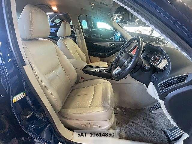 Nissan SKYLINE 2018-01 2730546-6