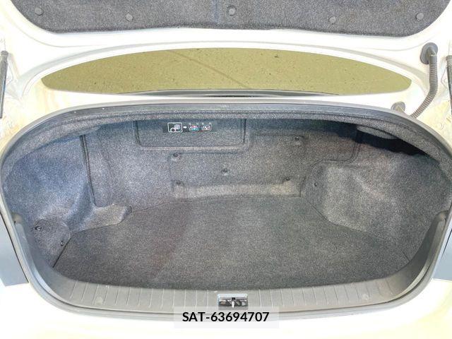 Nissan SKYLINE 2015-05 5878780-9