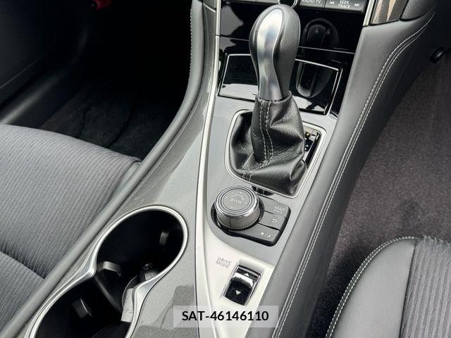 Nissan SKYLINE 2015-11 6018824-18