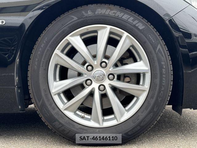 Nissan SKYLINE 2015-11 6018824-29