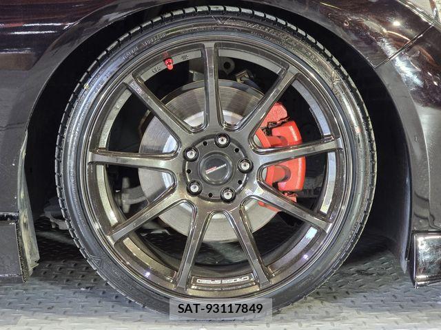 Nissan SKYLINE 2015-01 6691266-12