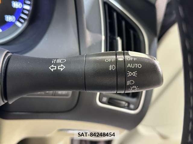 Nissan SKYLINE 2015-07 6717309-11