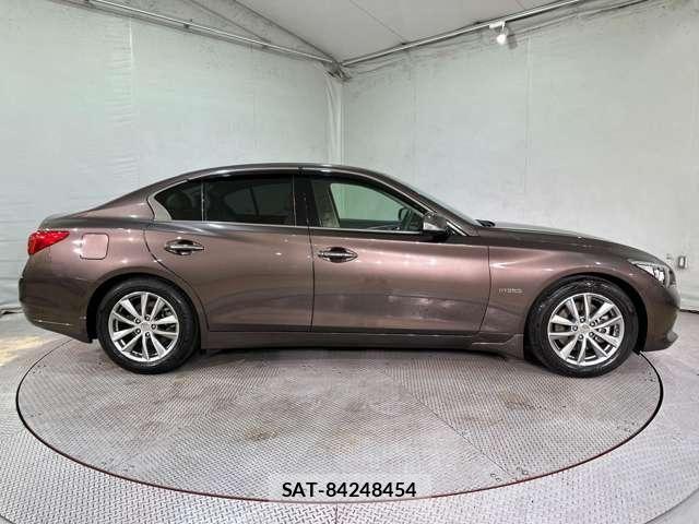 Nissan SKYLINE 2015-07 6717309-3