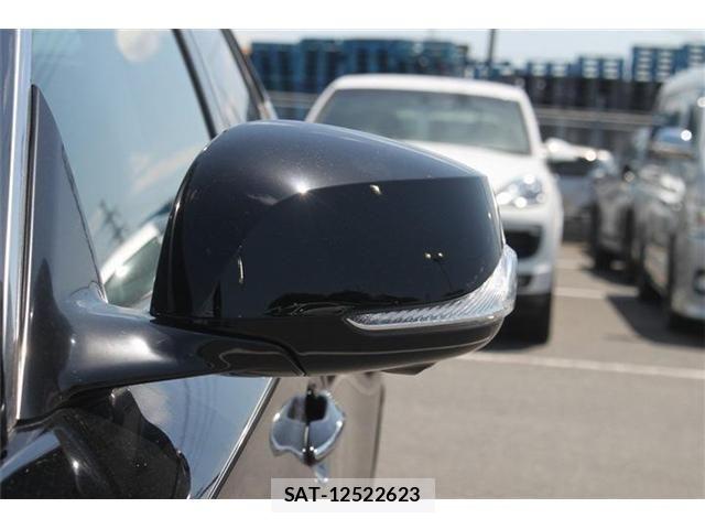 Nissan SKYLINE 2019-10 6753328-24