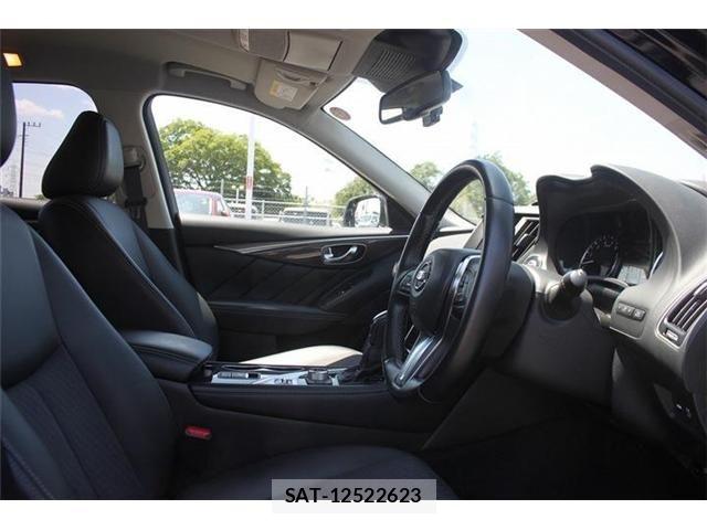 Nissan SKYLINE 2019-10 6753328-27