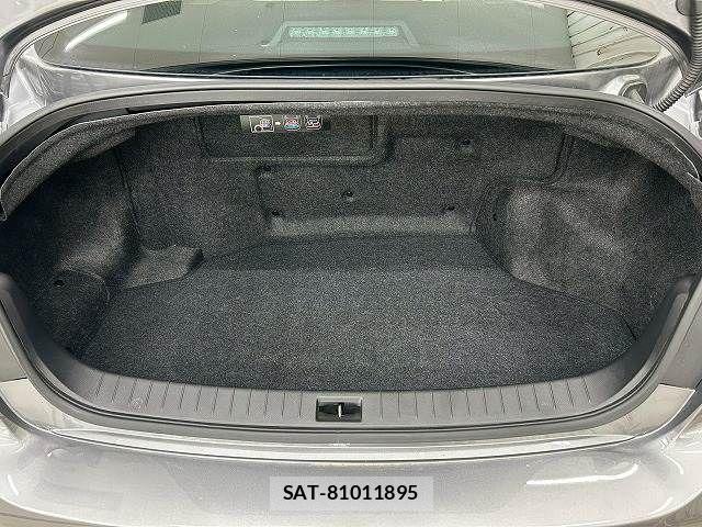 Nissan SKYLINE 2014-03 6817304-10