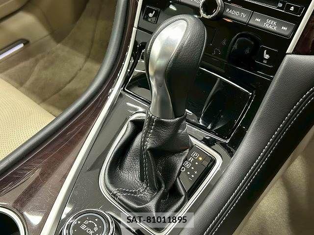 Nissan SKYLINE 2014-03 6817304-4