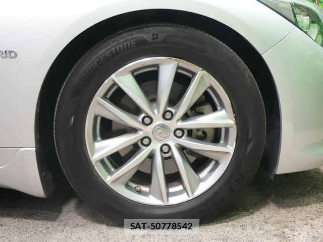 Nissan SKYLINE 2014-05 6912774-29