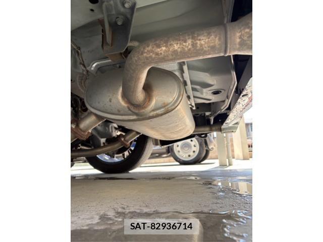 Nissan SKYLINE 2014-03 7060750-22