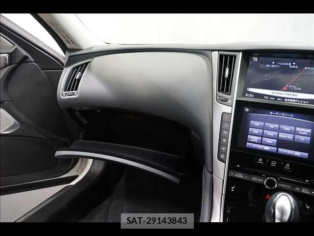 Nissan SKYLINE 2016-11 7060747-12