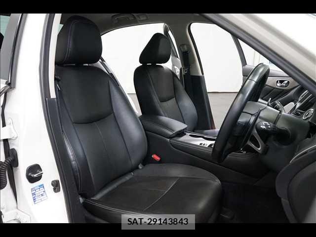 Nissan SKYLINE 2016-11 7060747-16