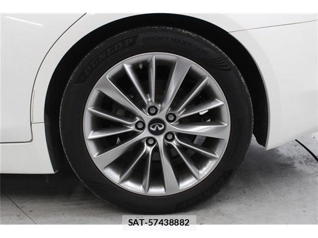 Nissan SKYLINE 2017-12 7059447-24