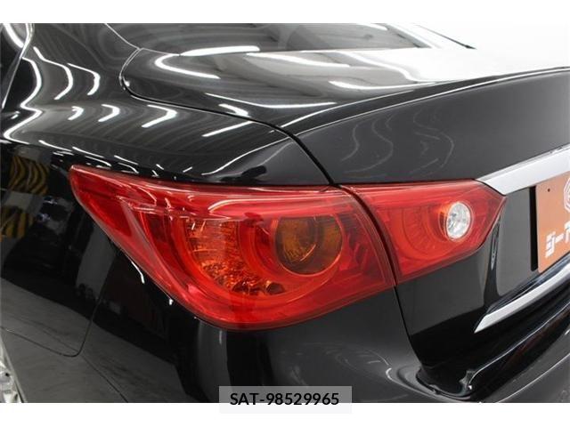 Nissan SKYLINE 2016-11 7252349-18