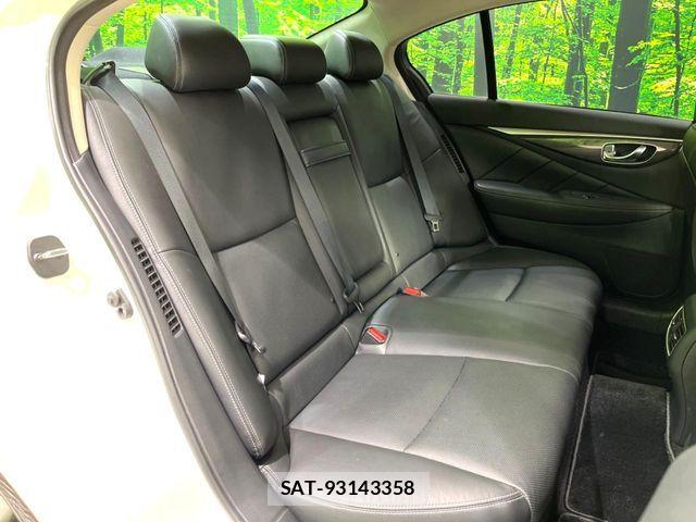 Nissan SKYLINE 2018-09 7359877-9