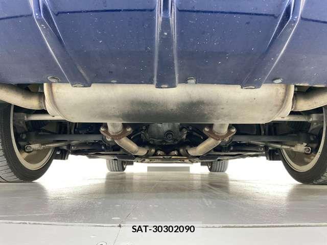 Nissan SKYLINE 2017-12 7394127-9