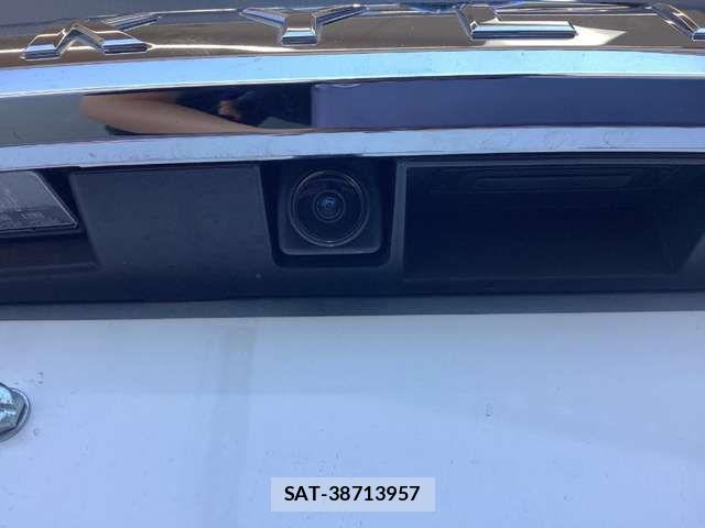 Nissan SKYLINE 2018-03 7457847-17