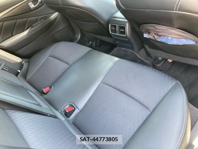 Nissan SKYLINE 2018-08 7562861-12
