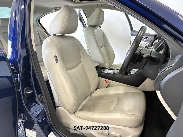 Nissan SKYLINE 2020-11 7620129-10