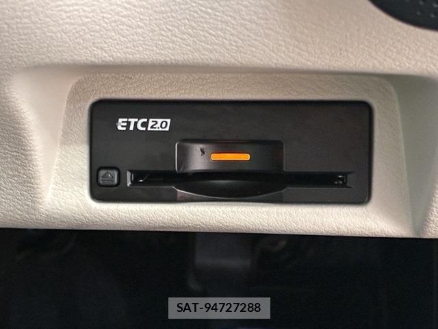 Nissan SKYLINE 2020-11 7620129-17
