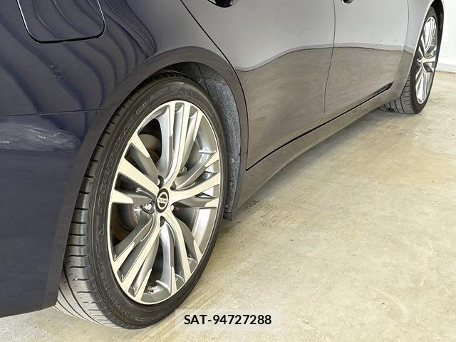 Nissan SKYLINE 2020-11 7620129-26