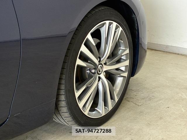 Nissan SKYLINE 2020-11 7620129-27