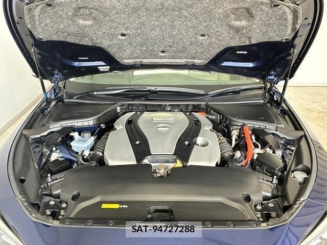 Nissan SKYLINE 2020-11 7620129-28