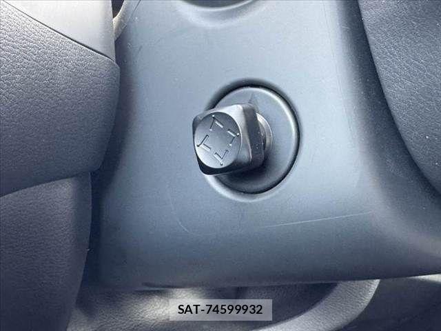 Nissan SKYLINE 2014-02 7879480-25
