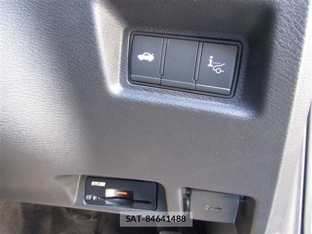 Nissan SKYLINE 2021-08 7879478-16