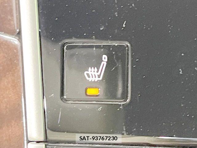 Nissan SKYLINE 2014-08 8038294-5